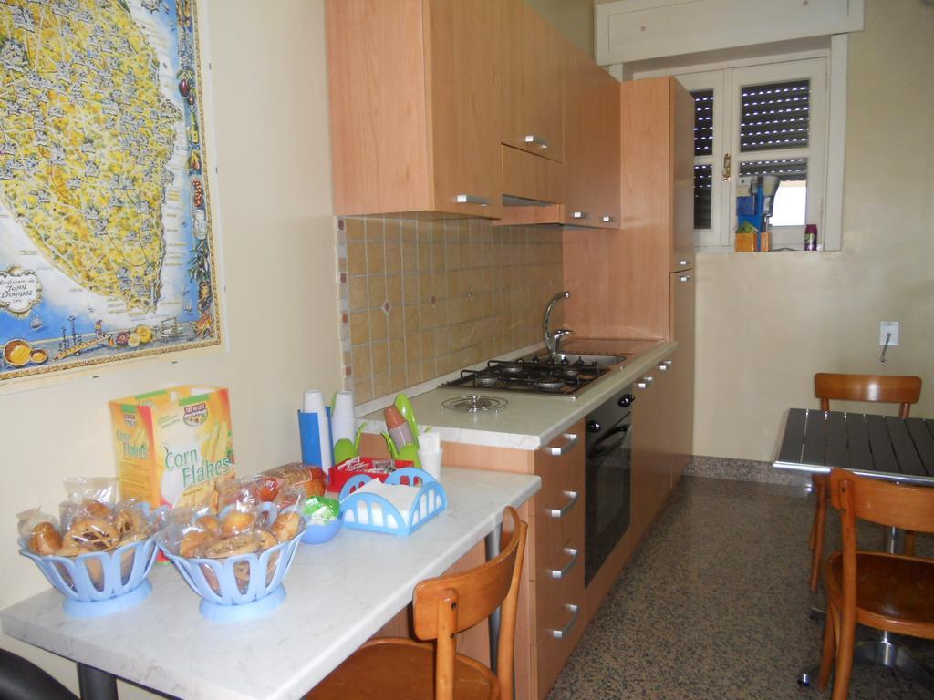 Bed and Breakfast Le Schiavelle Surbo Zimmer foto